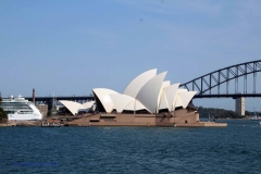 Sydney-190305-003